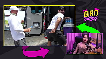 A Monique Mergulhou Pelada thumbnail