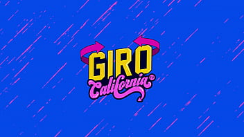 A monique mergulhou pelada