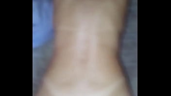 Amigo do meu marido botou tudo na minha bundinha gritei muito