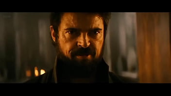 3 novin socando no gostosa do capitão pátria