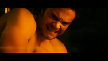 3 novin socando no gostosa do capitão pátria