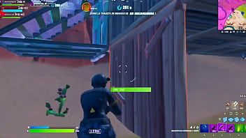 La lamo la panocha a la puta de la hermana del español