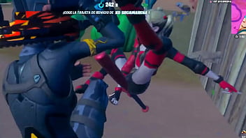 La lamo la panocha a la puta de la hermana del español