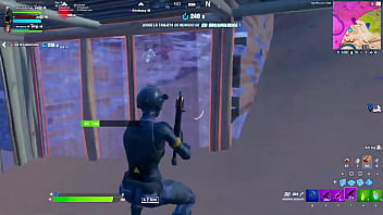 La lamo la panocha a la puta de la hermana del español