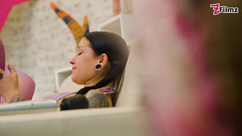 Crazy Girls Love Fisting Big Toys Pussy Fisting And Loud Orgasms thumbnail