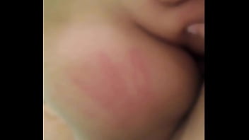 Mira mi cuerpo rico no quieres sentones