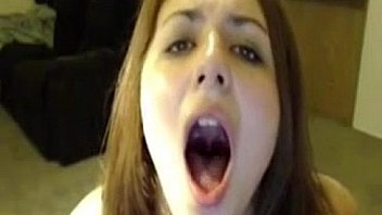 Sexy amateur girlfriend sucks her dildo like a pro