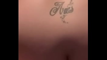 Laina marie tries large dildos