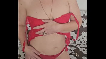 Il faut plus hésiter viens voir une milf complètement salope qui aime le sexe