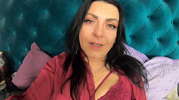 Intimate pov – morning pee soft touch & intense orgasm