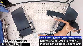 Jasmine rose's thigh gets blasted with cum