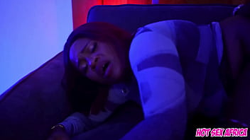 Une partouse a 3 et j'invite mon époux