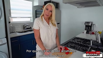 Legenda enteado ficou nervoso e precisa de ajuda da madrasta para aliviar um pouco