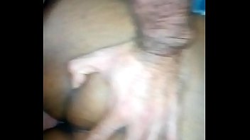 Cojida dentro del cuarto