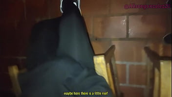 Mi mejor amiga me come la verga bajo la lluvia en el balcon de su casa