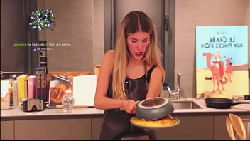 Irina isasia haciendo una tortilla española sexy