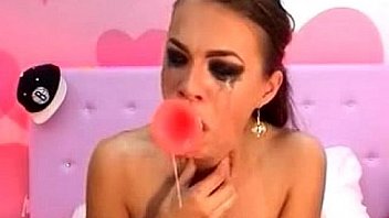 Teen hardcore blowjob dildo