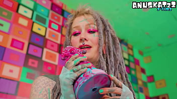 Inked girl squirt anal – big dildos gaping & squirting action