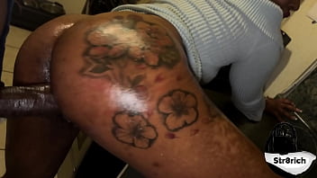 Hey stepsister want a ride for some pussy fuck let me slut you out nnn