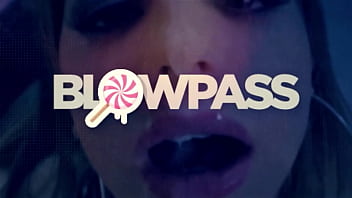 Sadie Summers Deepthroats Billy Boston's Cock thumbnail