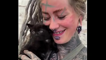 Kitten love what’s the cutest thing your pet has ever done #kittenlove #furryfriendship #adorablemoments #ink