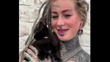 Kitten love what’s the cutest thing your pet has ever done #kittenlove #furryfriendship #adorablemoments #ink