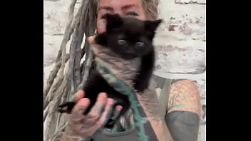 Kitten love what’s the cutest thing your pet has ever done #kittenlove #furryfriendship #adorablemoments #ink