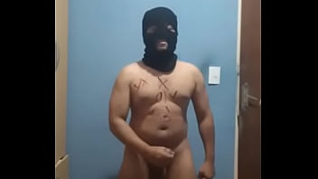 Brazilian jerking off
