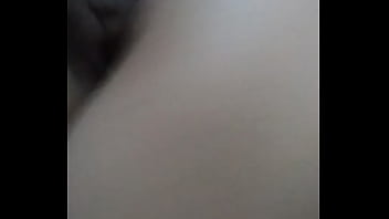 Le encanta montar la verga y lo hace muy bien