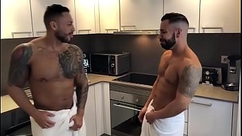 Noel Santoro And Viktor Rom Very Hot In The Morning Hunk Muscle thumbnail