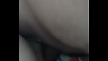 Brincando com a buceta dela