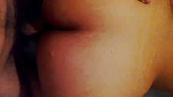 Mi amor me lo alista para su anal