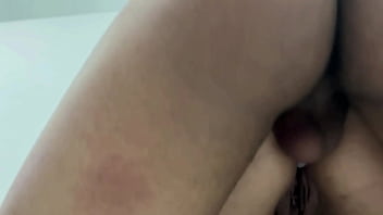 Le saxamos toda su leche a nuetro hermanastro y nos folla el coño