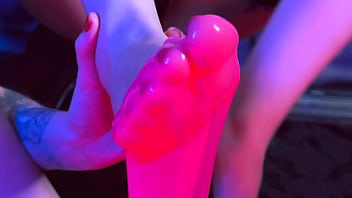 Messy foot play to make you hard