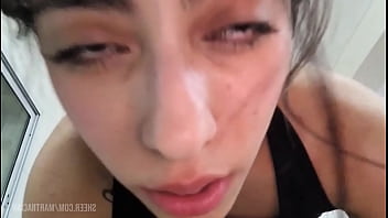 Me cojo a esta putita que se paseaba por el parque de mendoza