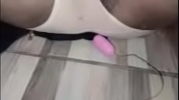 แหกหีเธอเอาควยยัดแตดจนแตกใน