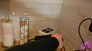 Après cet énorme fail monsieur à bien eu son café et il ma baiser dans