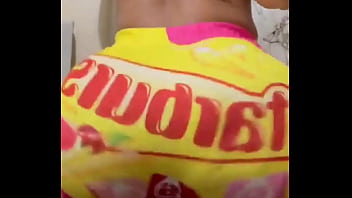 Ebony booty twerking