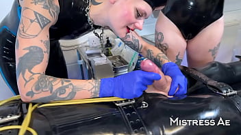 Shock mistressae & lady valeska’s livewire fun