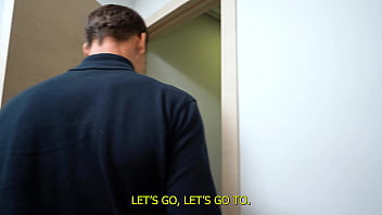 Real swingers share their foursome swinger group sex with creampie