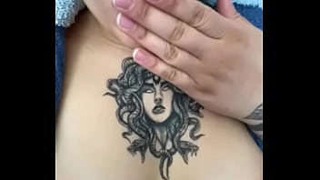 Hello mes coquins disponible en show aujourd’hui hâte de vous rendre