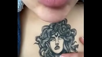 Hello mes coquins disponible en show aujourd’hui hâte de vous rendre