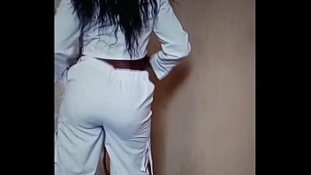 My big fat ass bitch get dance and horny getting ready to fuck