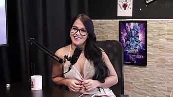 Veja o que aconteceu com a fernanda ribeiro no papo com tifany swing cast parte 2 watch sheer red