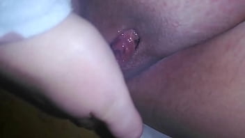 Mulher casada manda video para comedor