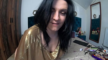 Golden goddess pleasures herself – wet solo on the bed 242 preview