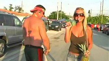 Hooker gets payed and tape for sex 23