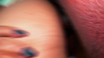 Negão roludo me arrombou não resisti aquela piroca gigante e dei buceta e cu pra ele