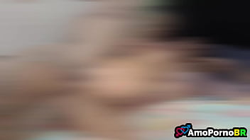 Primo postiço queria algo em troca pra fazer trabalho da aula