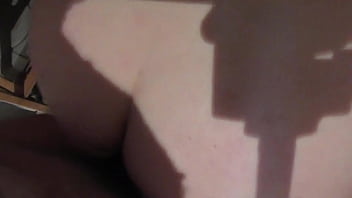 Córrete en mi culo la mujer de mi amigo